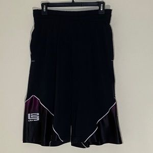LeBron James Basketball Shorts (Style:373041-010)